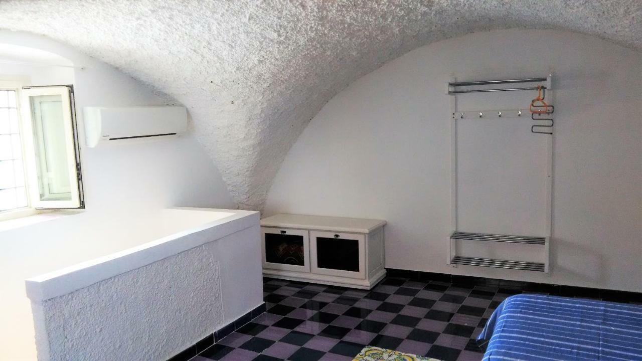 Sea Breeze House Apartment Amalfi Exterior foto